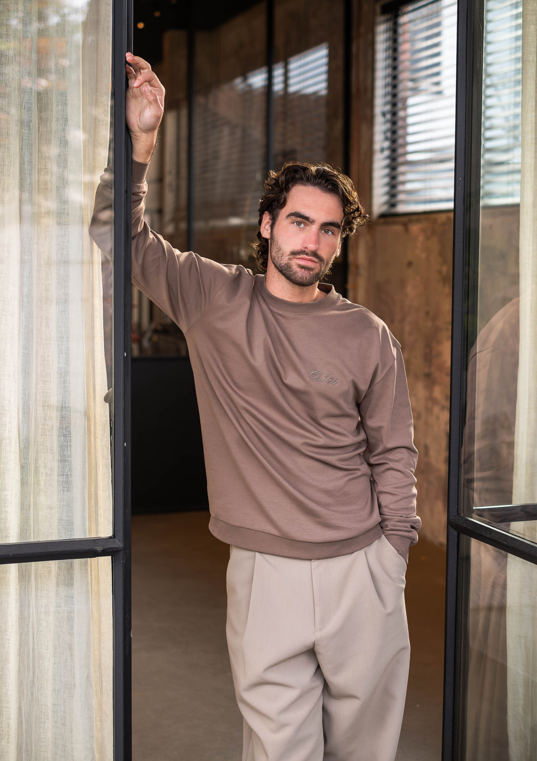 Essential Longsleeve | Club Mocha