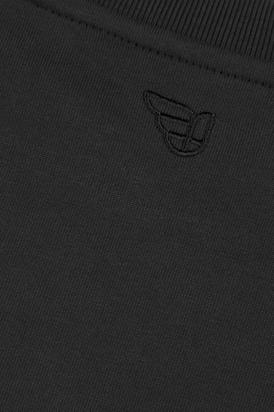 Signature Tee | Deep Black - CLUB 24