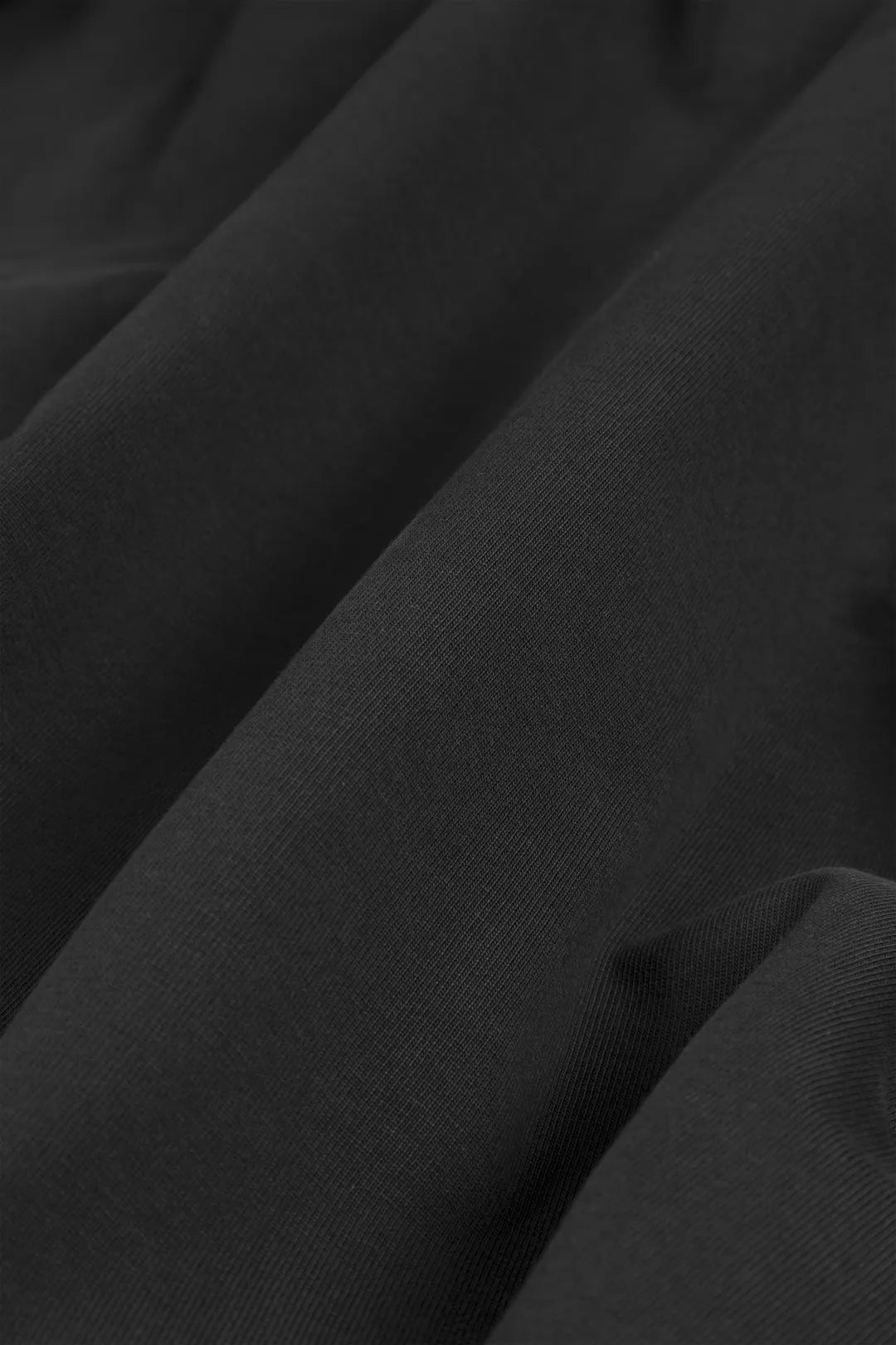 Signature Tee | Deep Black - CLUB 24