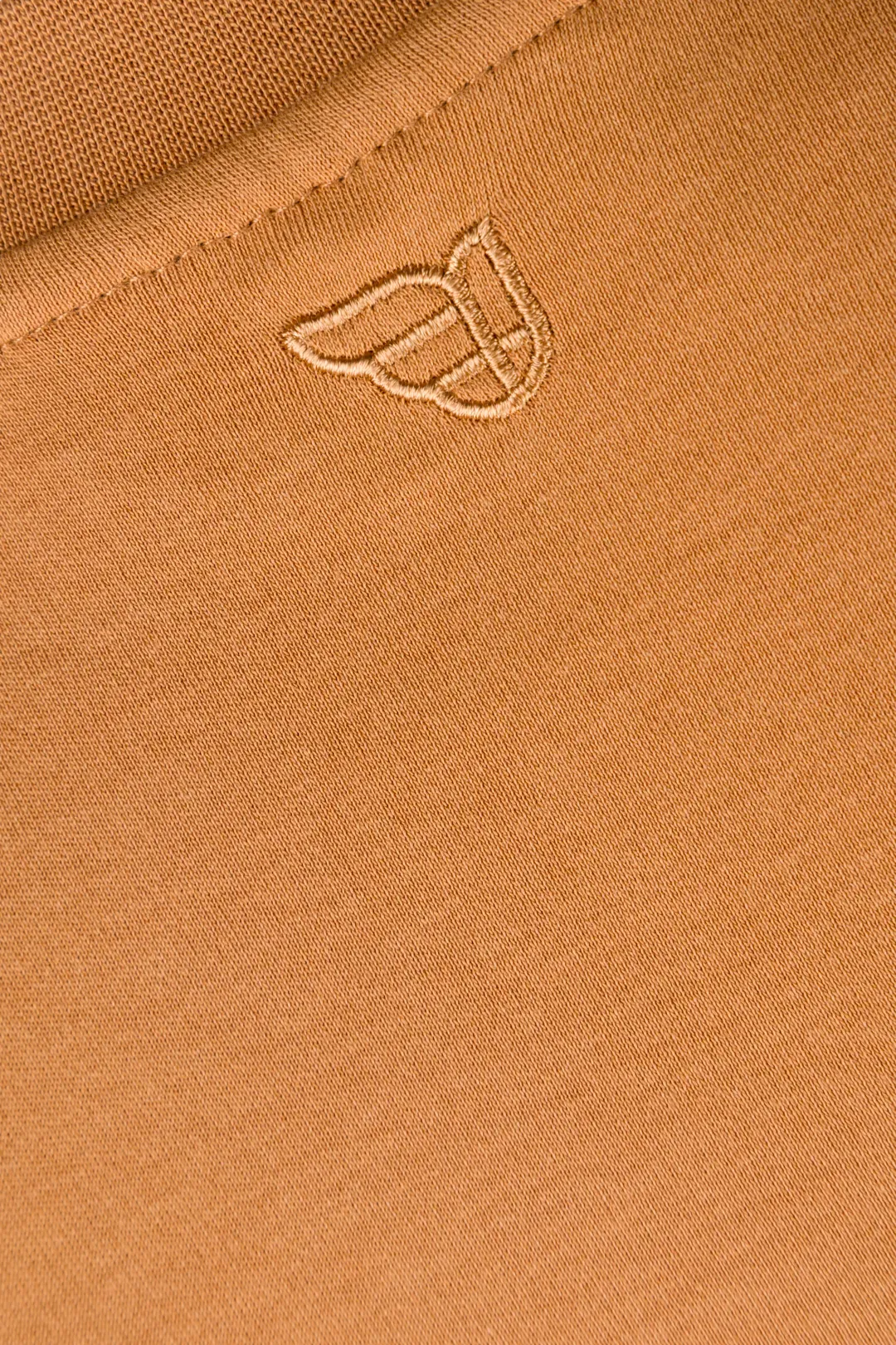 Freedom Fit Tee | Club Caramel - CLUB 24