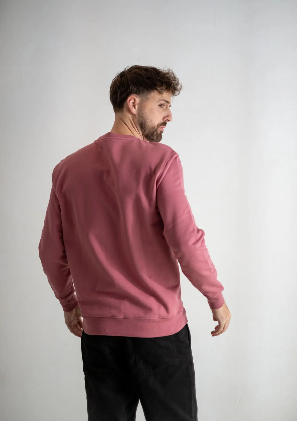Essential Club Pullover