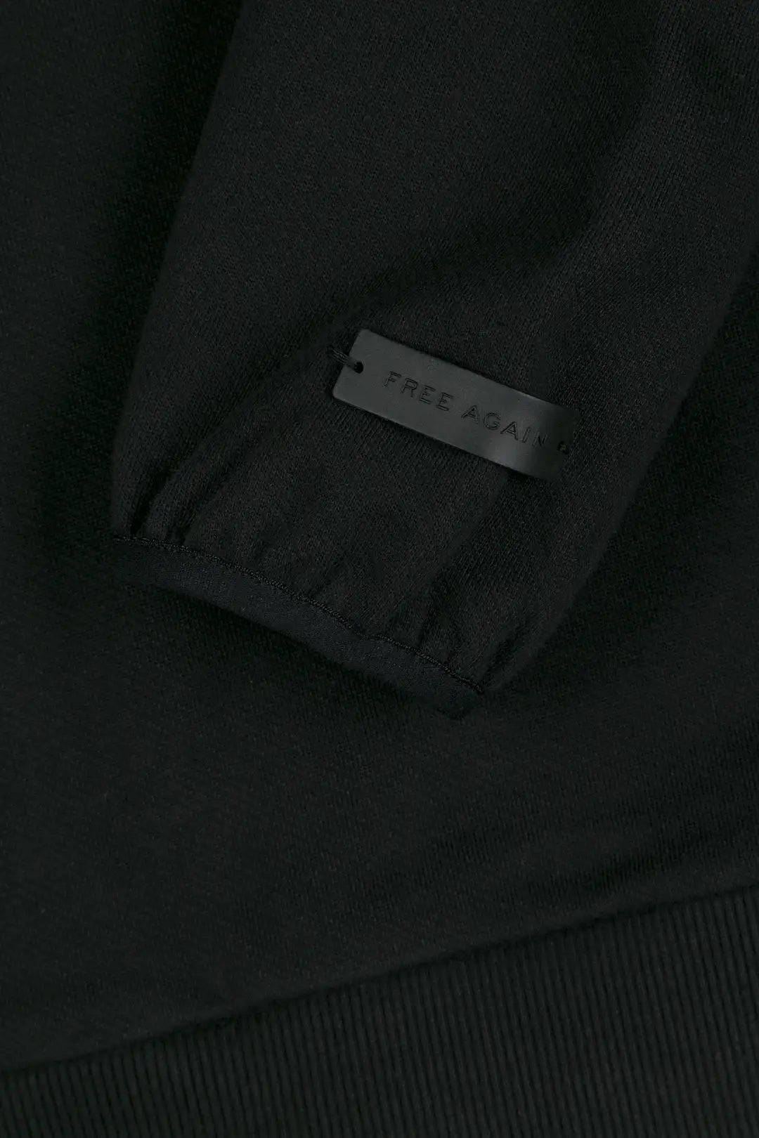 Signature Sweater | Black